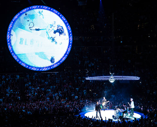 ’Staring At The Sun’ at MSG NYC.
