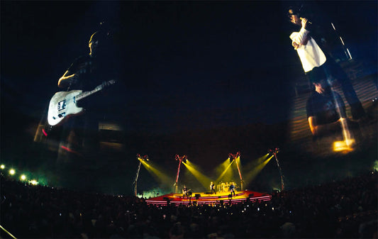 ’Lights go down…’
