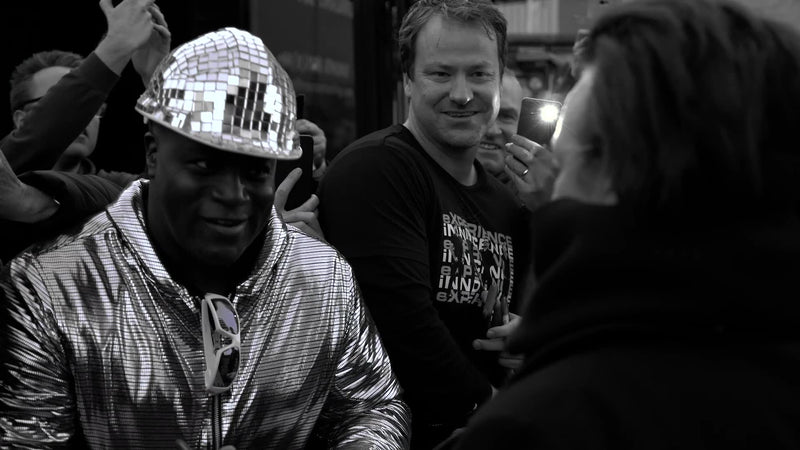 Meeting fans outside the SSE Arena, Belfast
