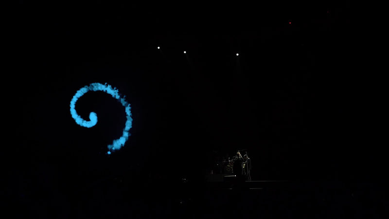 Remembering Greg Carroll on the opening night of #TheJoshuaTreeTour2019