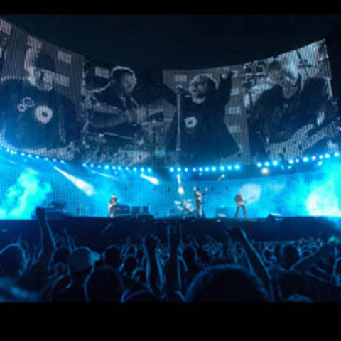 U2