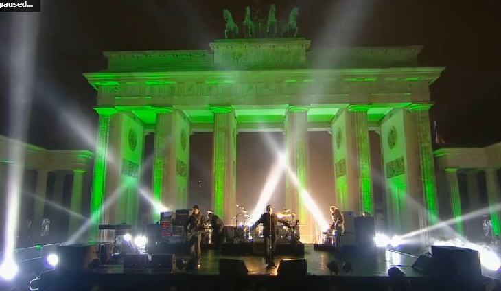MTV EMA's 2009. Live at Brandenburg Gate