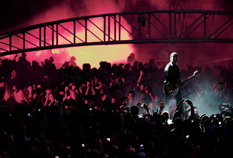 The Edge playing in Qwest Stadium
