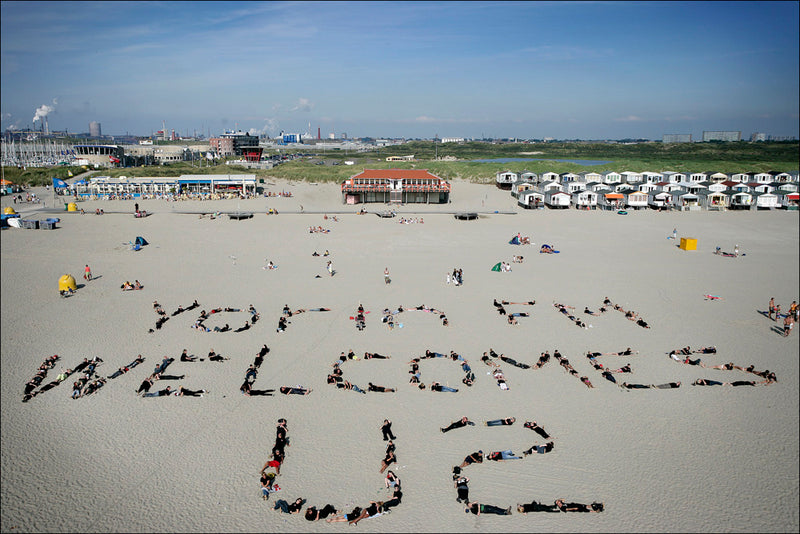 Fans welcome U2 to Holland