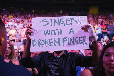 Singer with a Broken Finger - Jimmy Fallon