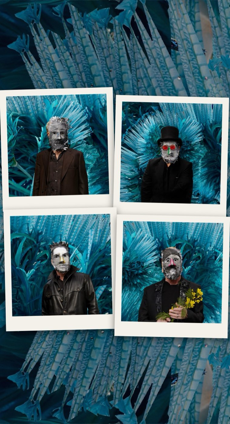 U2 in carnival masks — Carnaval De Luz